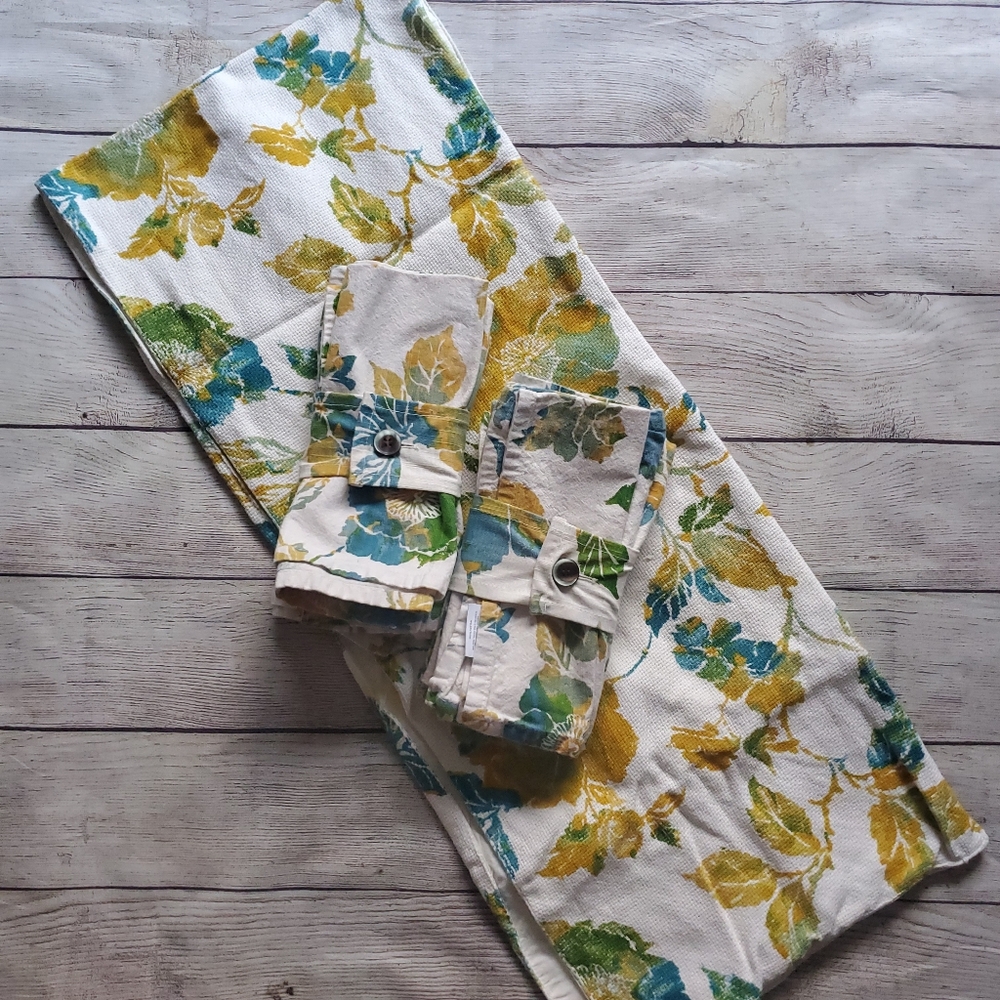 Threshold Floral Yellow, Blue and Green Table Runner with Napkin Set
